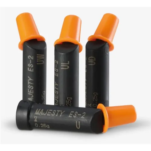 KURARAY CLEARFIL MAJESTY ES-2 UNIVERSAL CAPSULES RISK FREE KIT 1114-PP