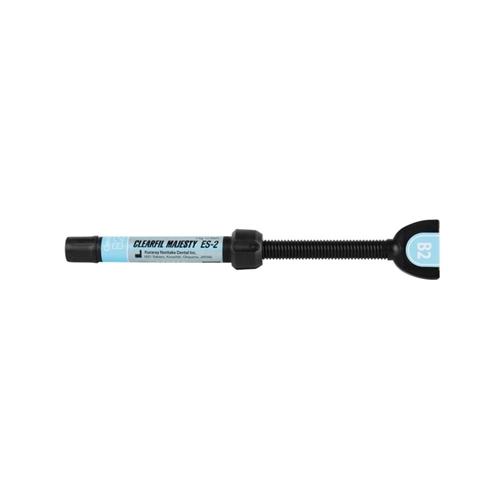 KURARAY CLEARFIL MAJESTY ES-2 CLASSIC SPUIT B2 (3,6g)